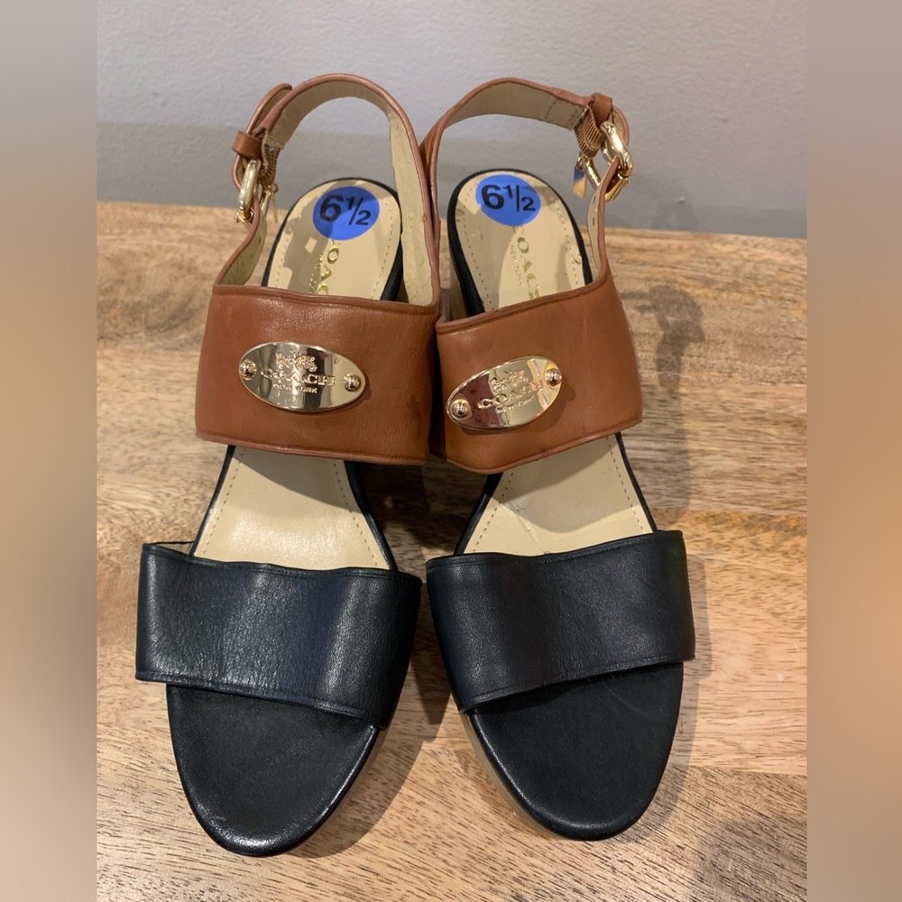 Coach Black and Tan Leather Sandals with Slingback Style